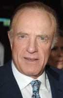 James Caan, célebre actor de cintas como "El Padrino" se suma a esta producción con Keanu Reeves